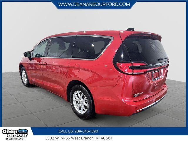 2024 Chrysler Pacifica - $28,920