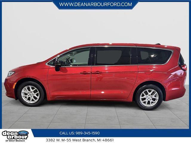 2024 Chrysler Pacifica - $28,920