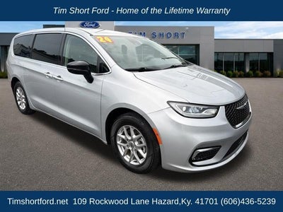 2024 Chrysler Pacifica Touring L 4DR Mini-Van