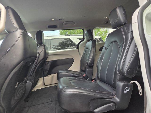 2024 Chrysler Pacifica - $25,849