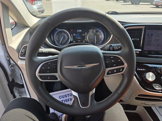 2024 Chrysler Pacifica - $25,849