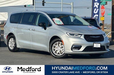 2024 Chrysler Pacifica Touring L 4DR Mini-Van