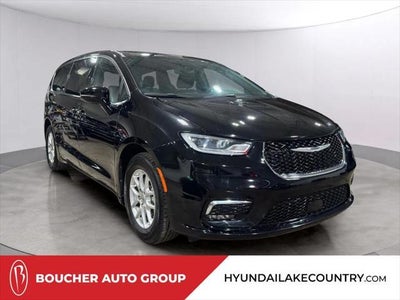 2025 Chrysler Pacifica Select 4DR Mini-Van