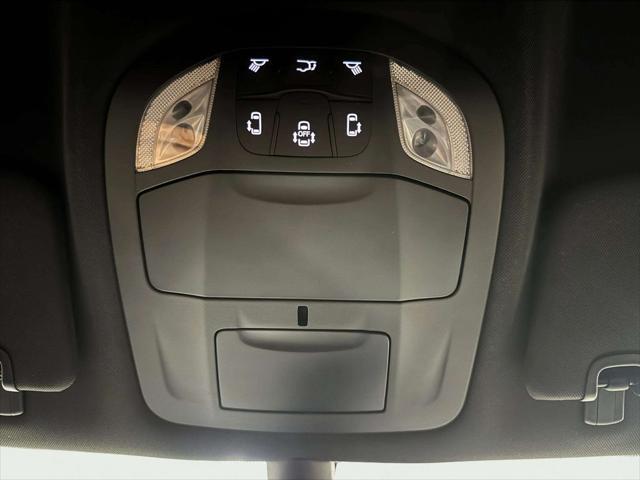 2025 Chrysler Pacifica - $25,495