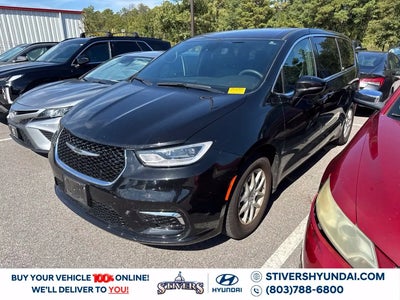 2025 Chrysler Pacifica Select 4DR Mini-Van