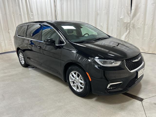 2025 Chrysler Pacifica - $26,477