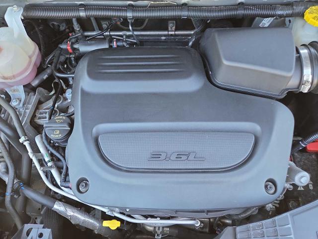 2025 Chrysler Pacifica - $24,735