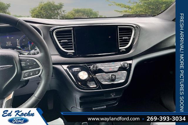 2026 Chrysler Pacifica - $27,054