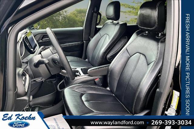 2026 Chrysler Pacifica - $27,054