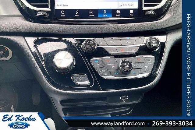 2026 Chrysler Pacifica - $27,054