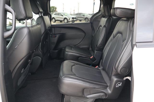 2026 Chrysler Pacifica - $32,990