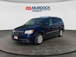 2015 Town and Country Thumbnail 1