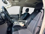 2015 Town and Country Thumbnail 2