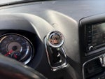 2015 Town and Country Thumbnail 17