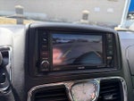 2015 Town and Country Thumbnail 23