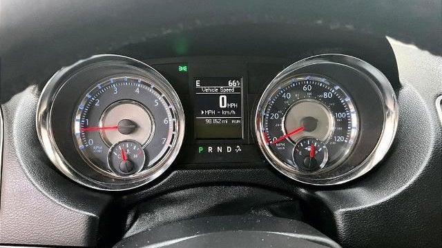 2016 Chrysler Town and Country Touring