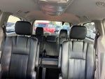 2016 Town and Country Thumbnail 24