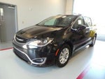 2017 Pacifica Thumbnail 2