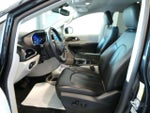2017 Pacifica Thumbnail 12