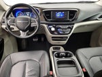 2017 Pacifica Thumbnail 9