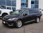 2017 Pacifica Thumbnail 25