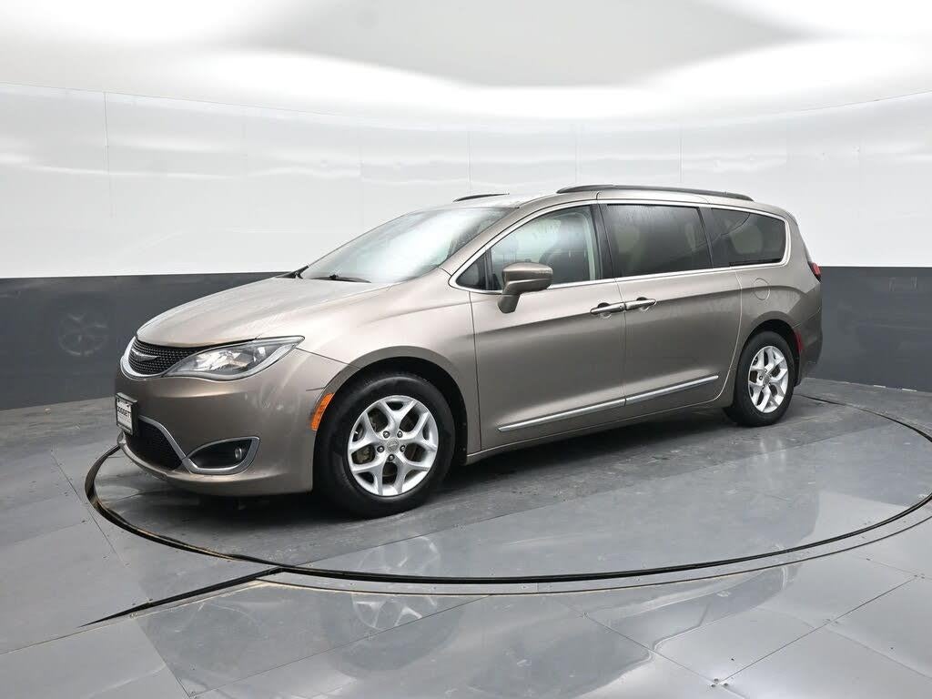 2017 Chrysler Pacifica