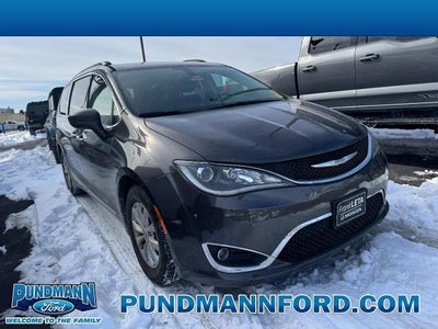 Photo of a 2018 Chrysler Pacifica Touring L 4DR Mini-Van for sale