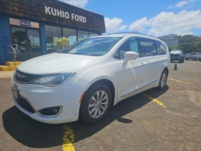 Photo of a 2018 Chrysler Pacifica Touring L 4DR Mini-Van for sale