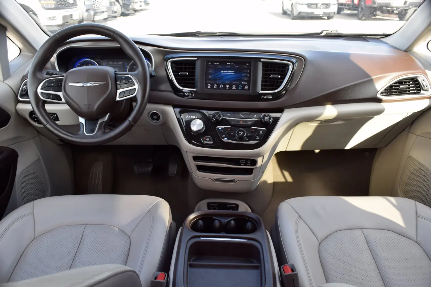 2019 Chrysler Pacifica - $14,725