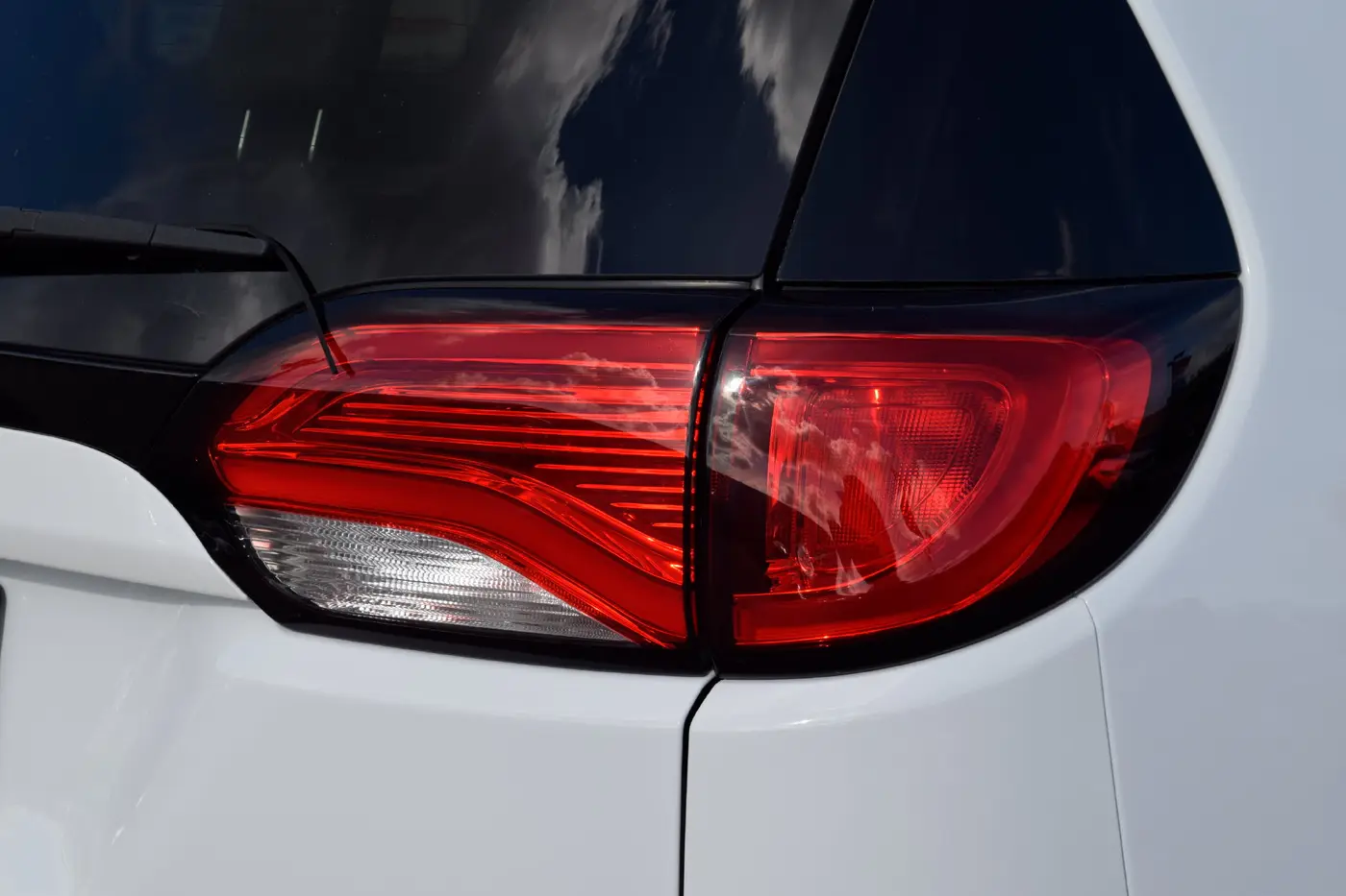 2019 Chrysler Pacifica - $14,725