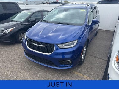 2021 Chrysler Pacifica Touring L 4DR Mini-Van