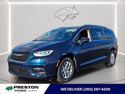 2021 Chrysler Pacifica Touring L 4DR Mini-Van