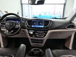 2022 Pacifica Thumbnail 24