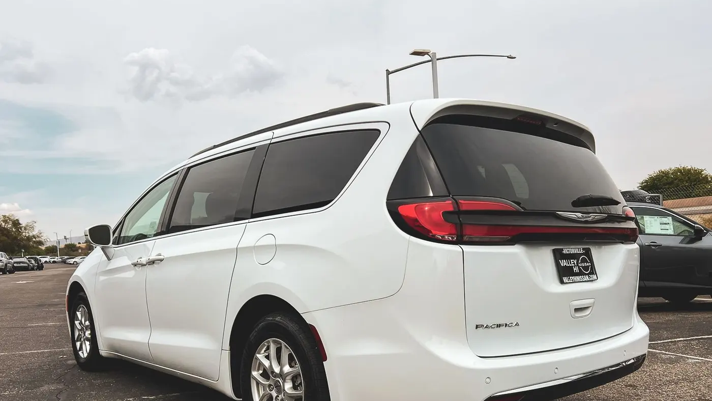2022 Chrysler Pacifica Touring L