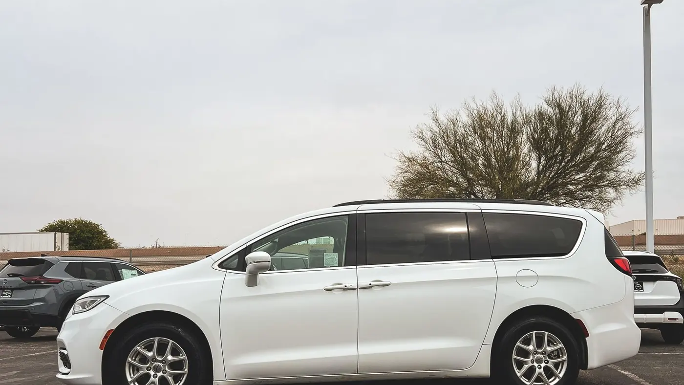 2022 Chrysler Pacifica Touring L