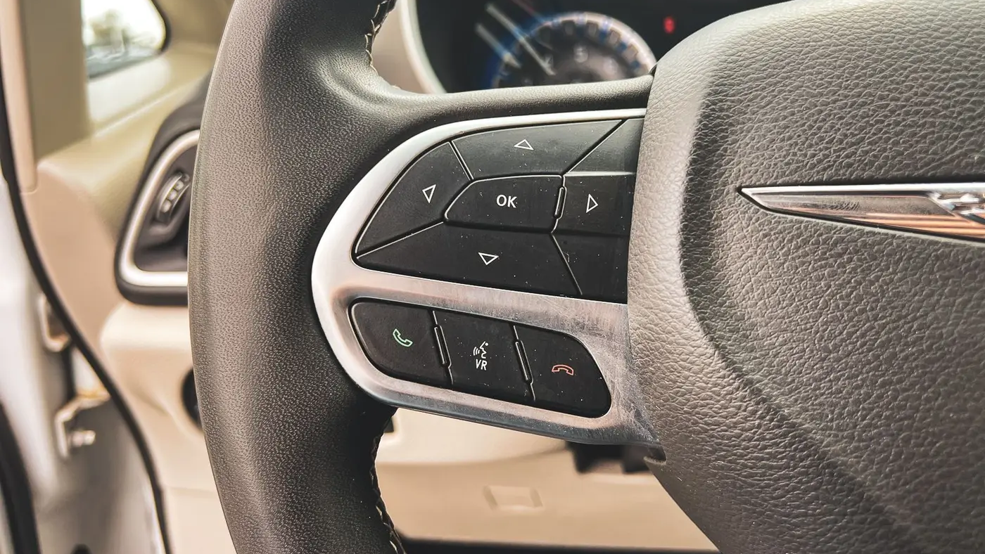 2022 Chrysler Pacifica Touring L