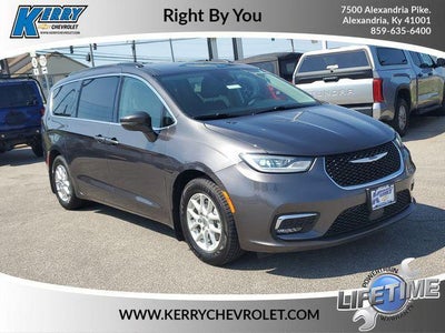 2022 Chrysler Pacifica Touring L 4DR Mini-Van