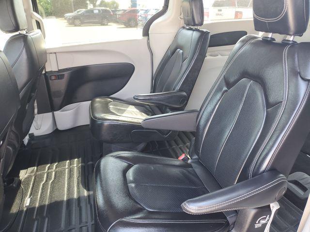 2022 Chrysler Pacifica - $14,549