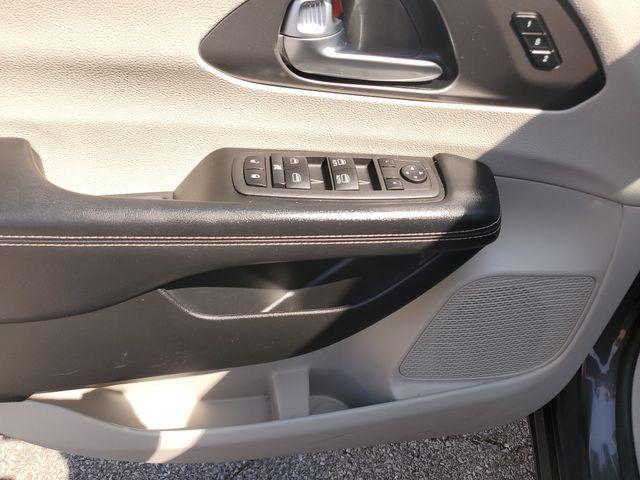2022 Chrysler Pacifica - $14,549