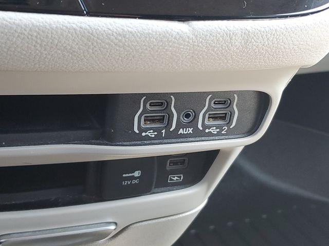 2022 Chrysler Pacifica - $14,549