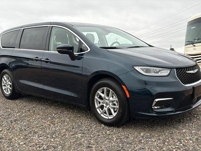 Photo of a 2023 Chrysler Pacifica Touring L 4DR Mini-Van for sale