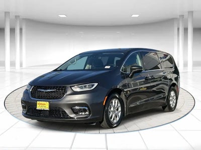 Photo of a 2023 Chrysler Pacifica Touring L 4DR Mini-Van for sale
