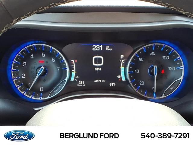 2023 Chrysler Pacifica - $19,977