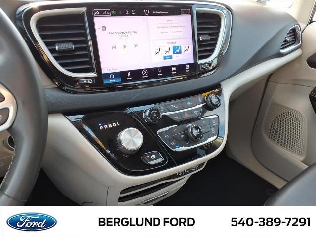 2023 Chrysler Pacifica - $19,977