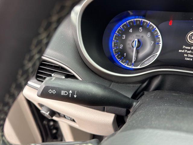 2023 Chrysler Pacifica - $20,999