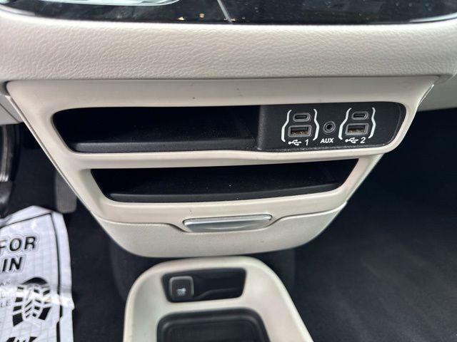 2023 Chrysler Pacifica - $20,999