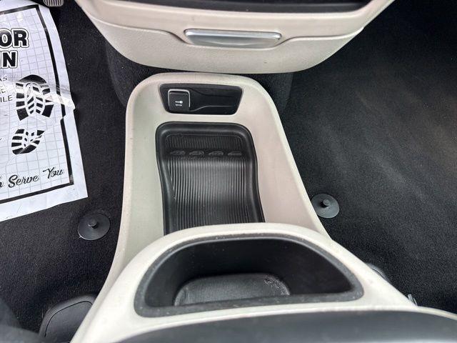 2023 Chrysler Pacifica - $20,999