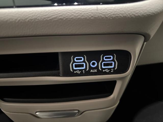 2023 Chrysler Pacifica - $19,500