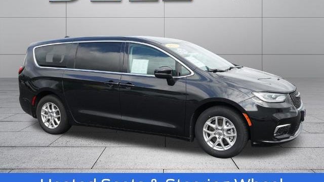 Preowned 2023 Chrysler Pacifica Touring L for Sale