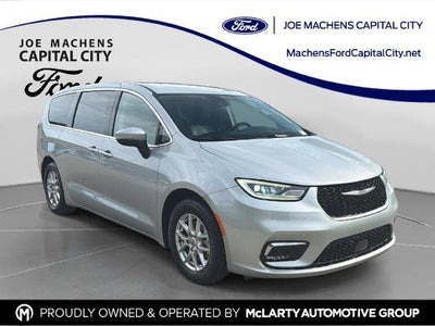 2023 Chrysler Pacifica Touring L 4DR Mini-Van